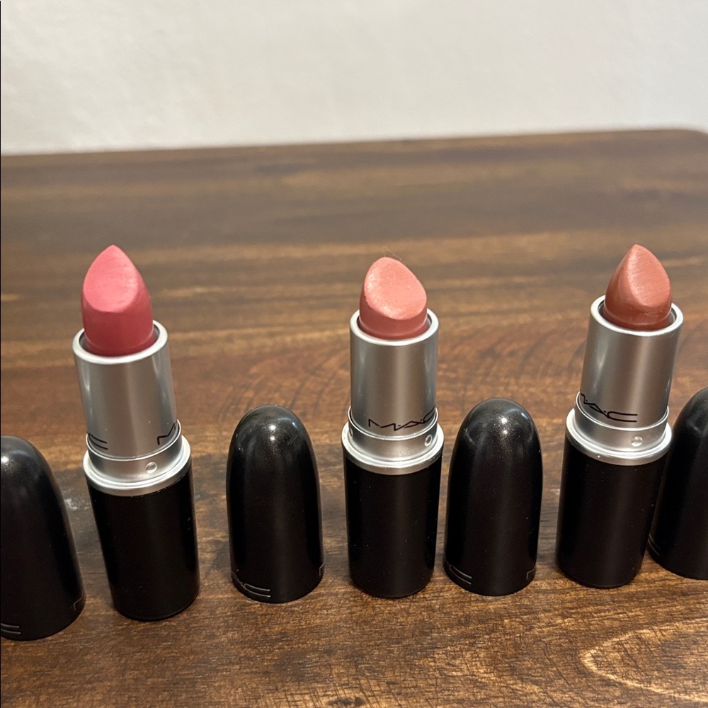 💄 DISCONTINUED MAC OG LIPSTICKS 💄 - Picture 5 of 15